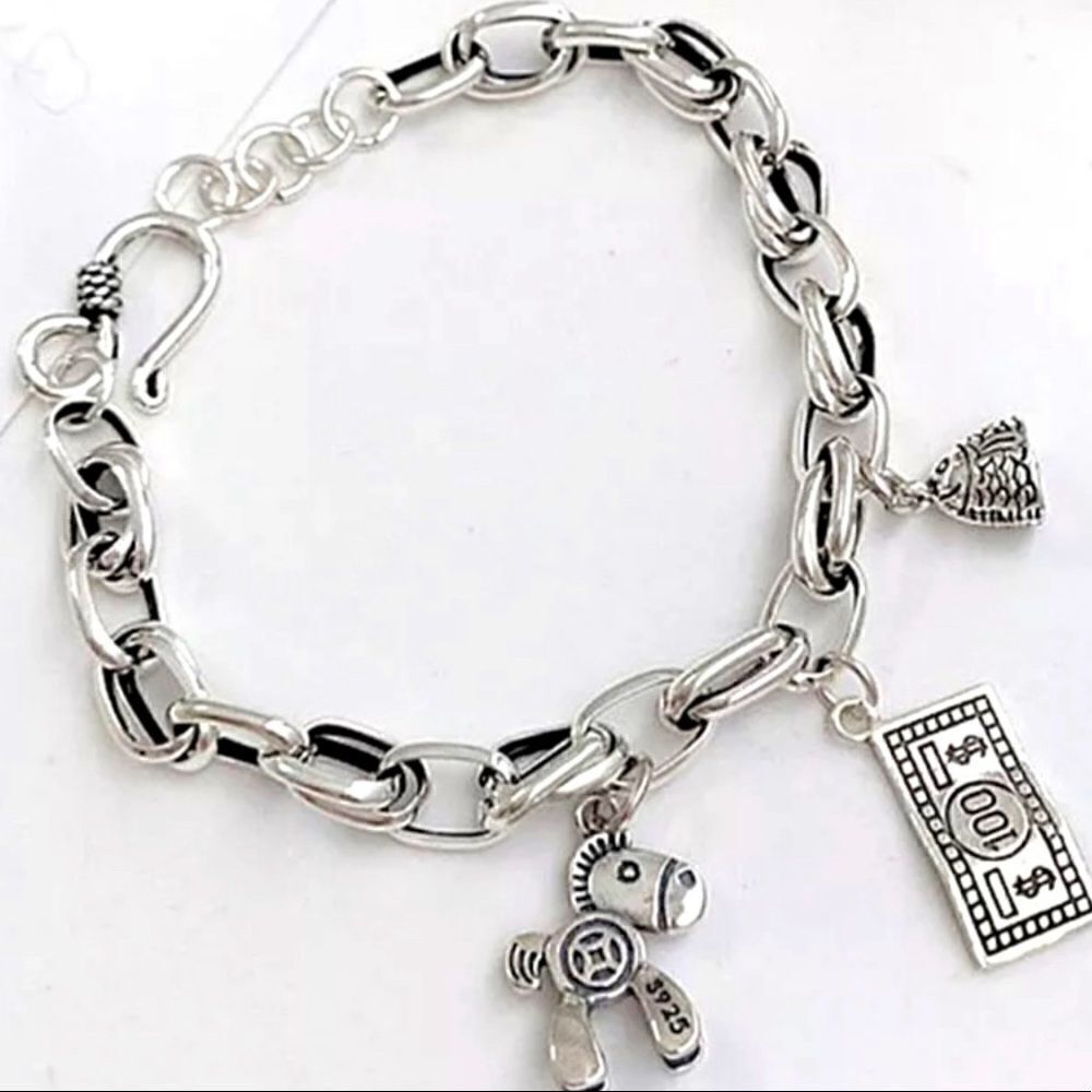 NWT Silver  Bracelet 